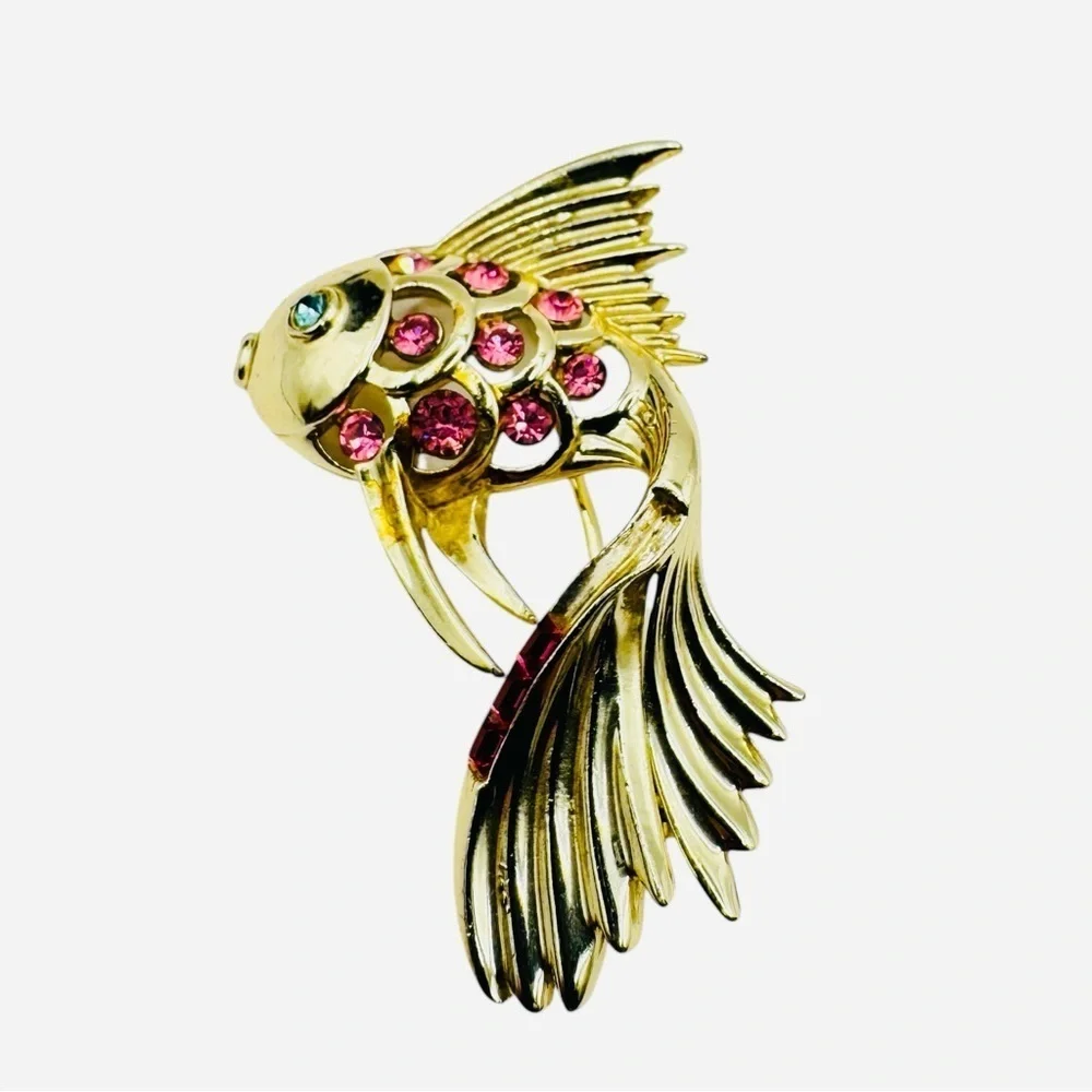 Vintage Gold Plated Sterling Silver Fish Brooch Pink Rhinestones with Stamp.